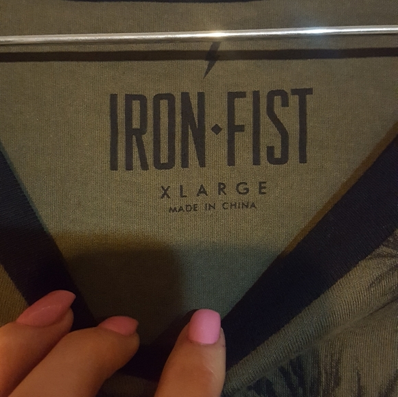 T-shirt - Picture 4 of 4